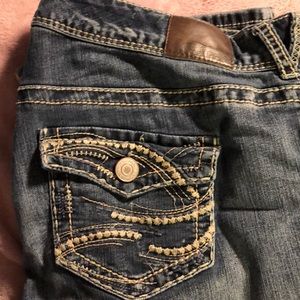 Maurices brand blue jeans size 20 reg